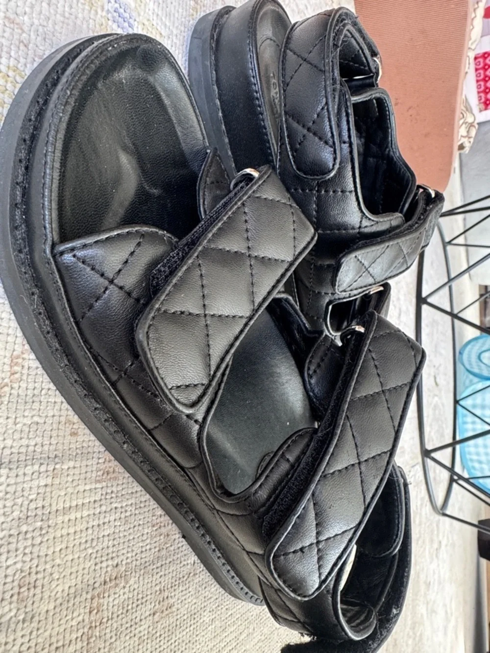 Tony Bianco Hiranni grandad sandals in black leather Size 39
